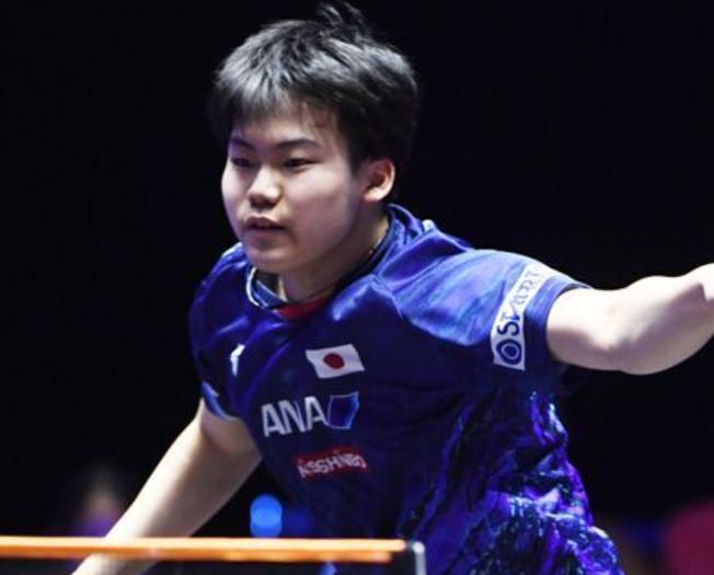 库里12分加兰27分 骑士大胜勇士豪取10连胜.
