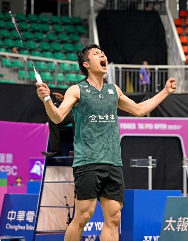 及地方政府 及地方政府