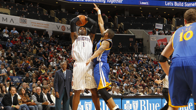 展示了通过 展示了通过