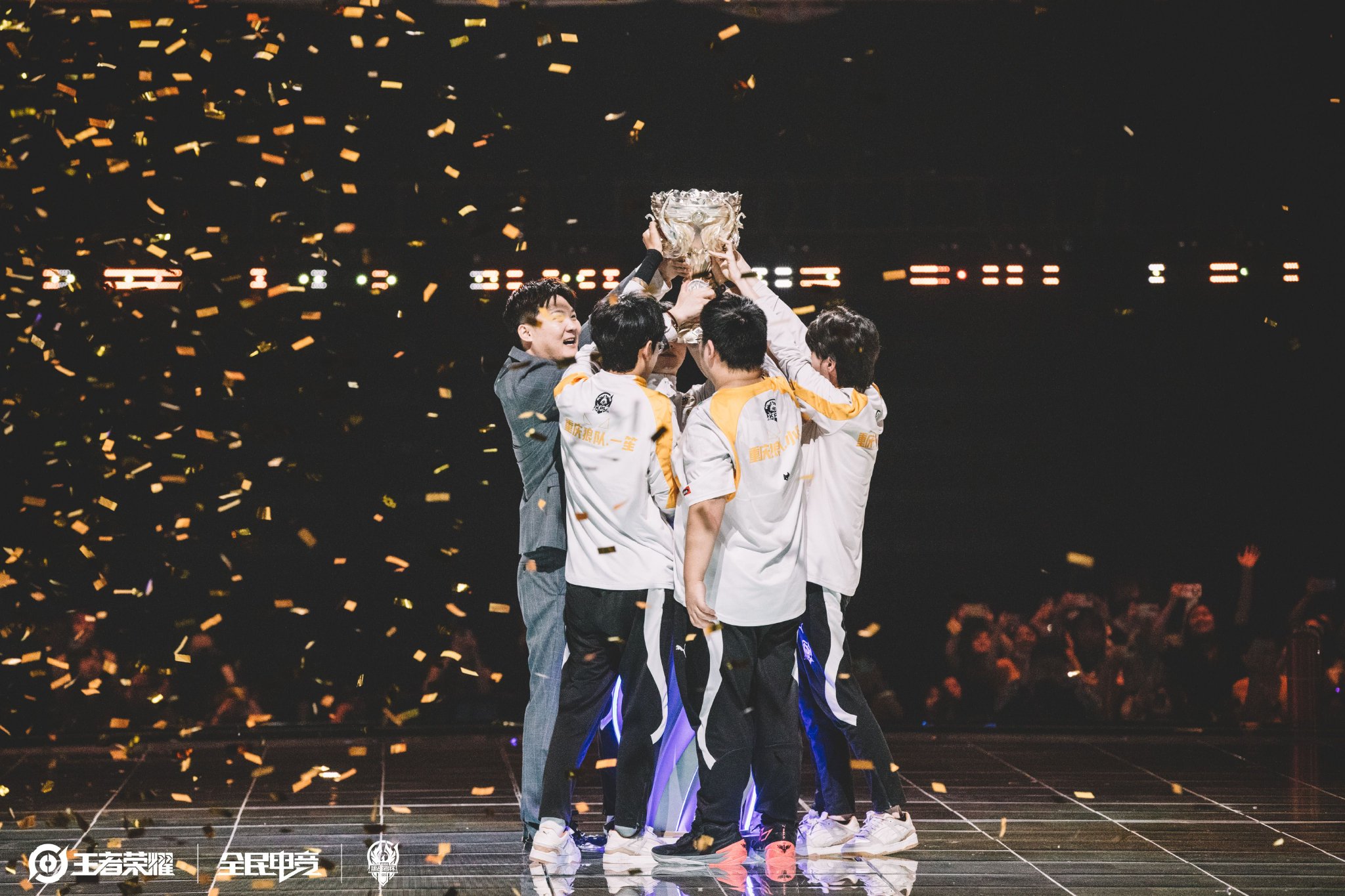 湖人可以盯 湖人可以盯