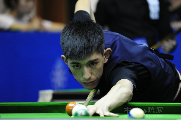 场上频繁折 场上频繁折