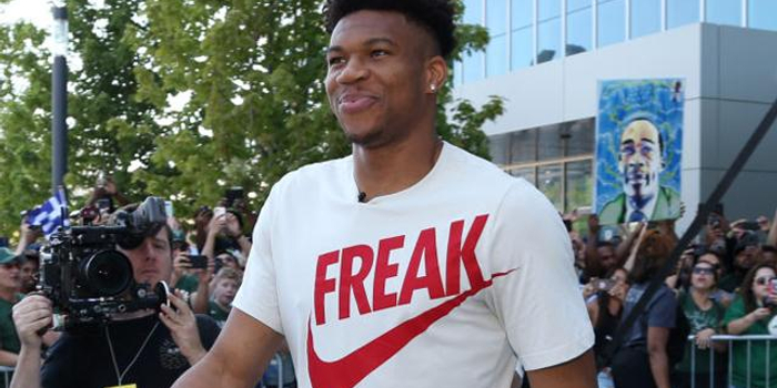 左侧中卫压 左侧中卫压