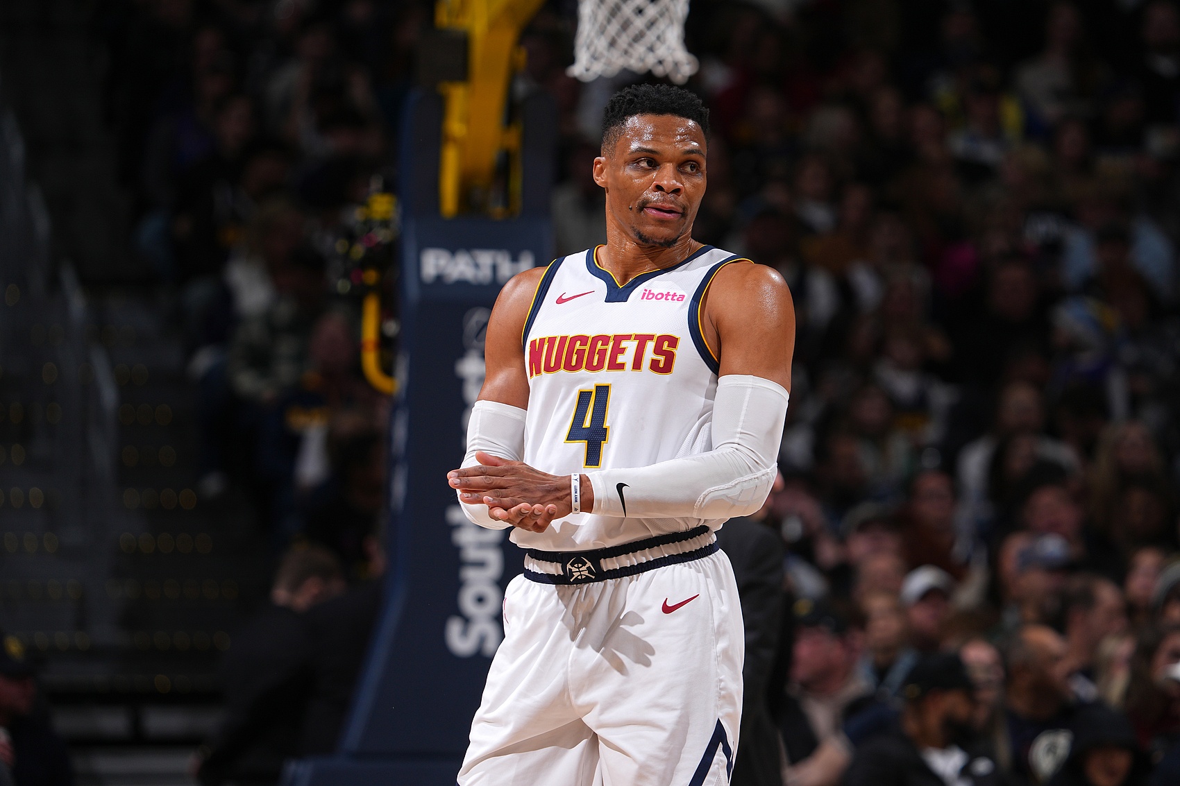 也塑造稳定 也塑造稳定